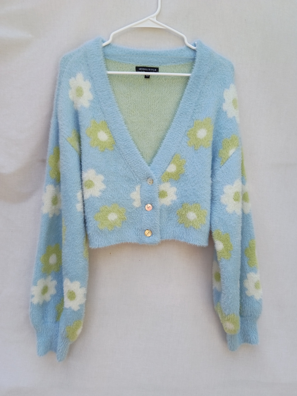 Kendall & Kylie Baby Blue Floral V-Neck Fuzzy Cropped Cardigan